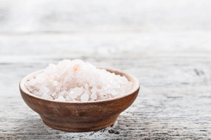 How to season and salt food like a chef-don't be afraid to use salt! Learn chef secrets for bringing out the best flavors in your food by seasoning like a pro!